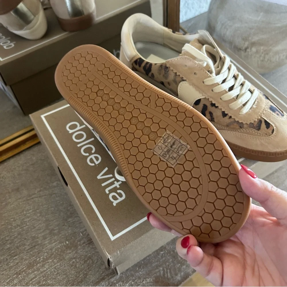 New Dolce Vita Notice Leopard Suede Sneakers - Picture 5 of 6